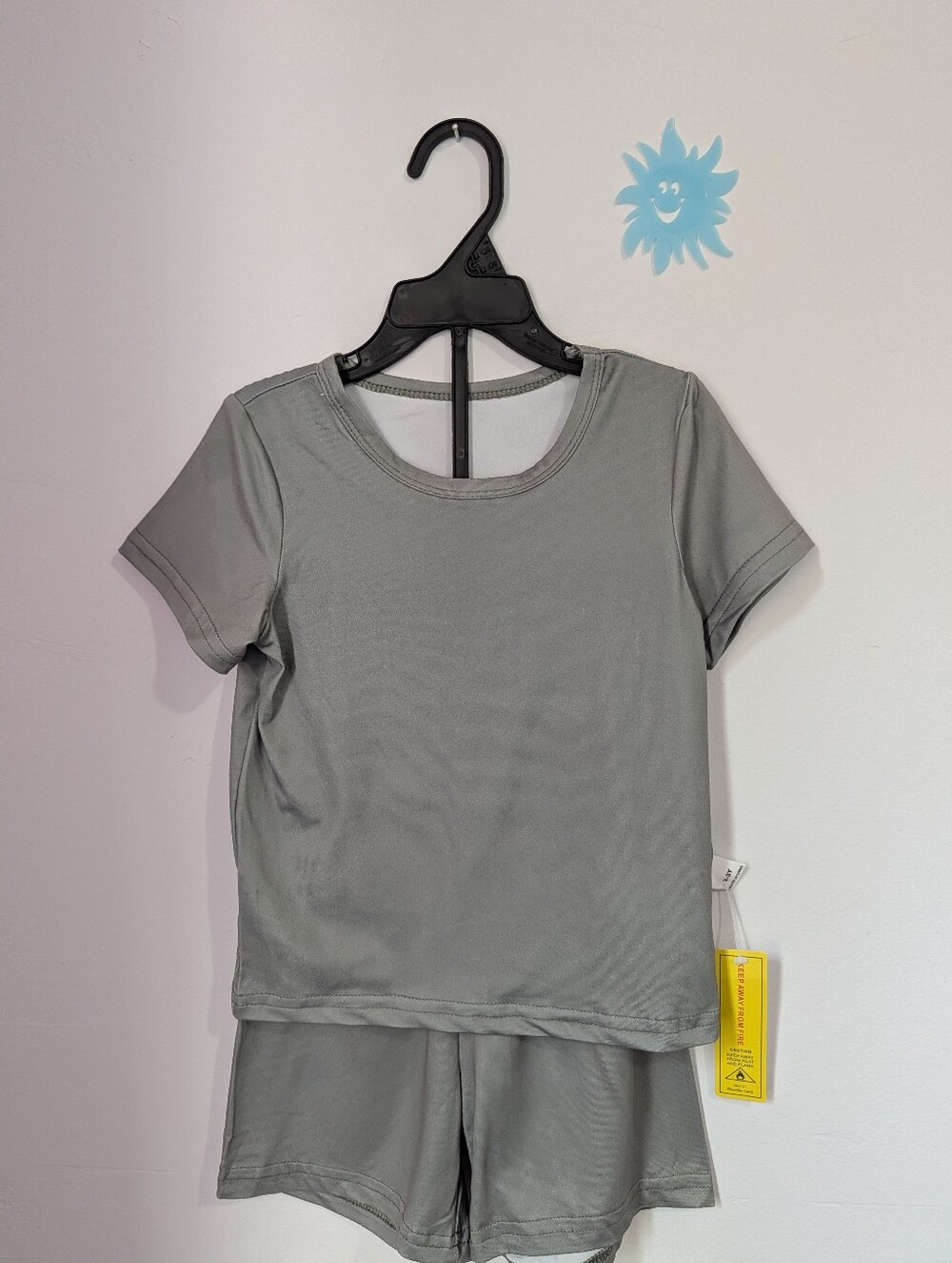 Kids Short Sleeve Gray Matching Tee and Shorts Set | Size 4 | New